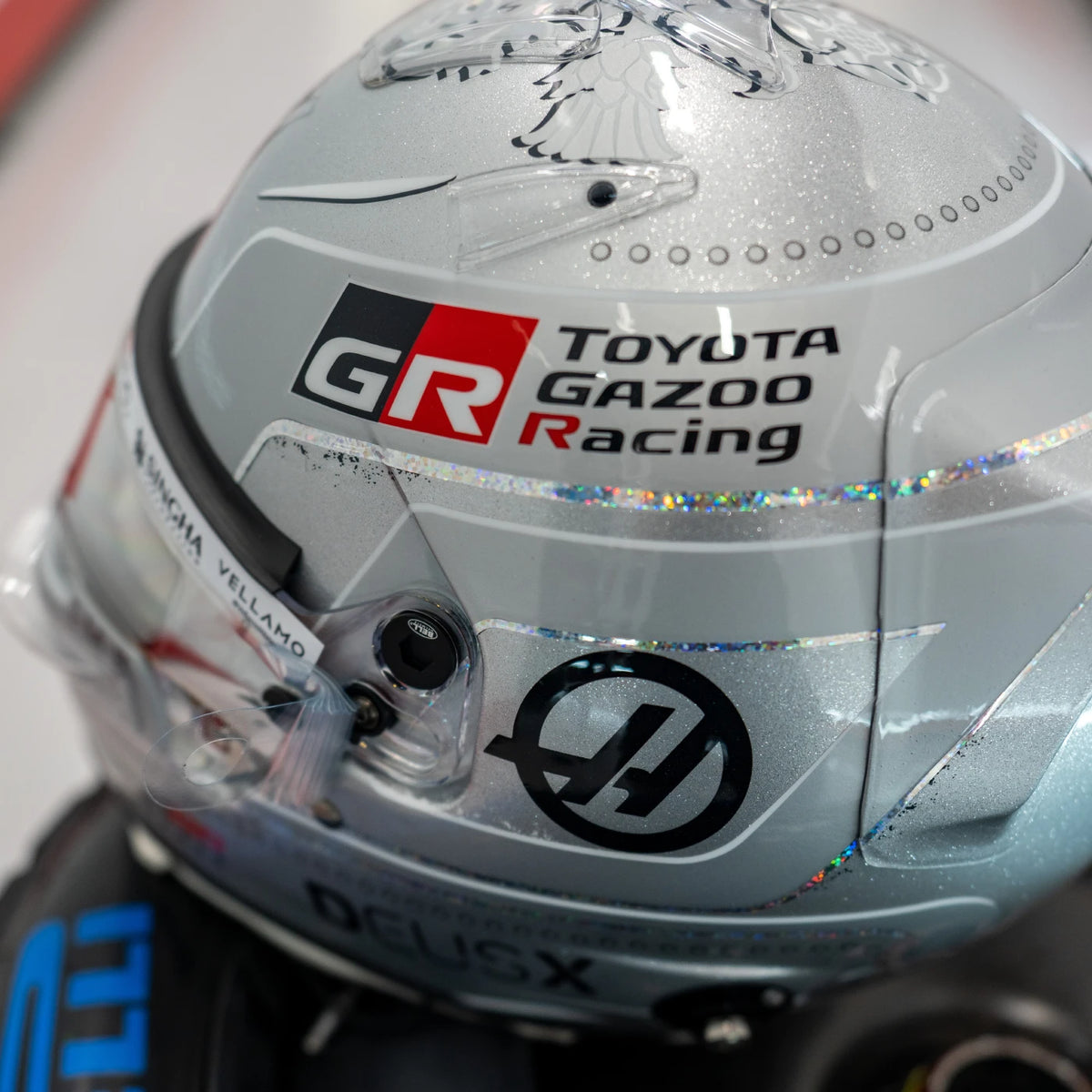 NIGHT RACE 2026 Ollie Bearman 1:2 Scale Mini Helmet